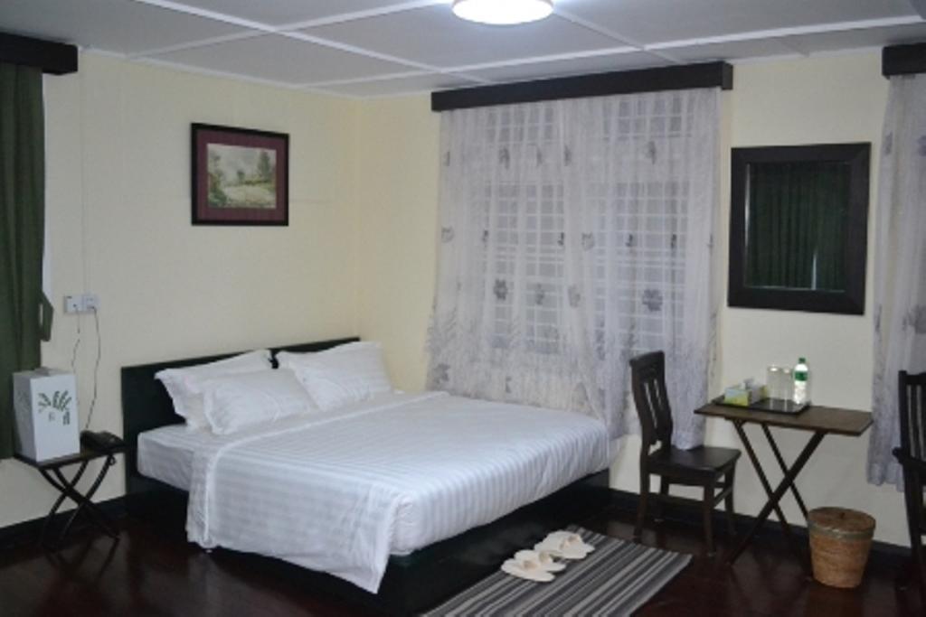 Garden Home Bed And Breakfast Yangon Phòng bức ảnh